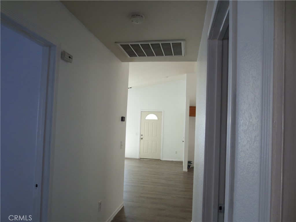 https://media.crmls.org/medias/20b19225-3325-4dfb-9445-a1ab187c54cd.jpg?preset=X-Large