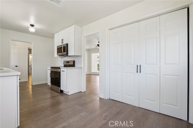 Detail Gallery Image 13 of 39 For 5319 Rochester, Riverside,  CA 92504 - 3 Beds | 2 Baths