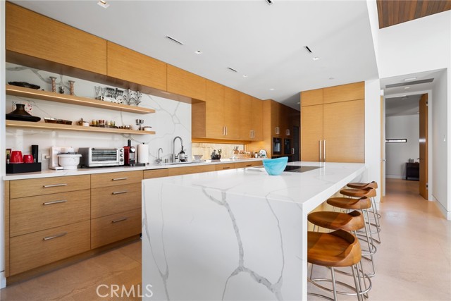 Detail Gallery Image 12 of 32 For 1509 E Bay Ave, Newport Beach,  CA 92661 - 4 Beds | 4/1 Baths