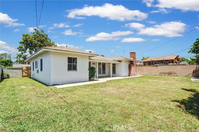 Detail Gallery Image 2 of 35 For 9452 Greening Ave, Whittier,  CA 90605 - 2 Beds | 1 Baths