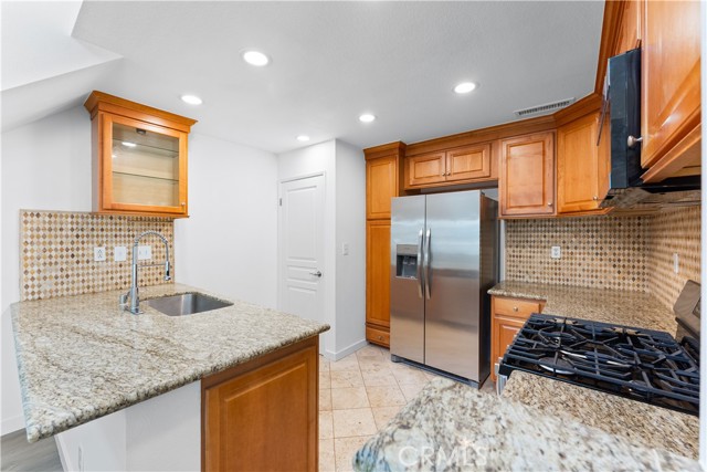 Detail Gallery Image 6 of 20 For 267 Sandcastle, Aliso Viejo,  CA 92656 - 2 Beds | 2 Baths