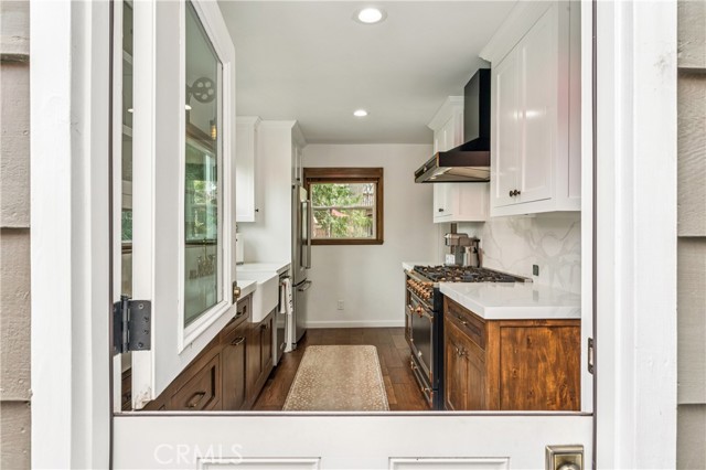 Detail Gallery Image 14 of 64 For 28898 Palisades, Lake Arrowhead,  CA 92352 - 4 Beds | 3 Baths