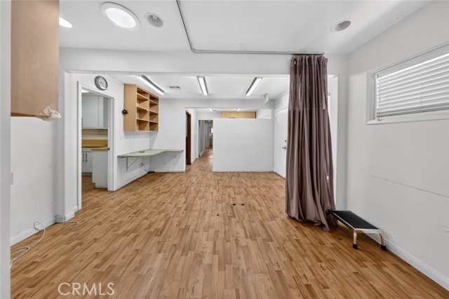 Commercial for Sale in Burbank, California