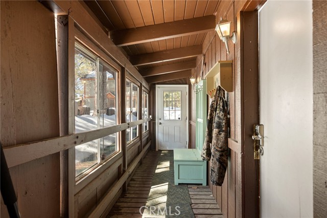 Detail Gallery Image 16 of 47 For 615 Ash Dr, Green Valley Lake,  CA 92341 - 5 Beds | 1/1 Baths