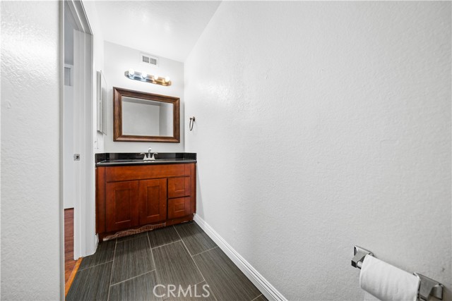Detail Gallery Image 19 of 21 For 434 Golden Springs Dr #E,  Diamond Bar,  CA 91765 - 2 Beds | 1/1 Baths