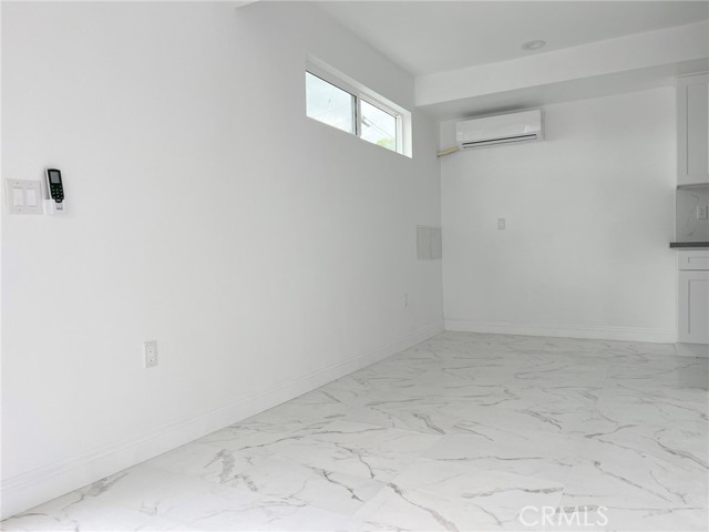Detail Gallery Image 5 of 13 For 1102 Larimore Ave #9,  La Puente,  CA 91744 - 2 Beds | 1 Baths