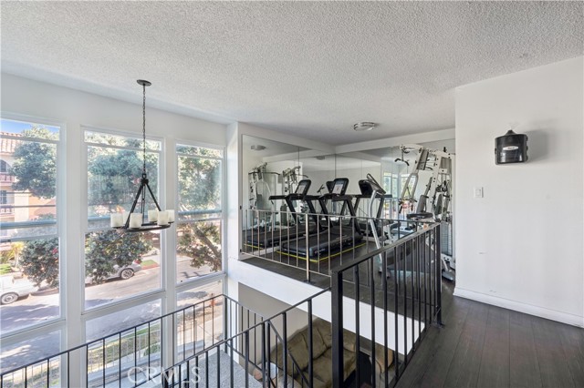 Detail Gallery Image 6 of 16 For 3710 Garnet St #207,  Torrance,  CA 90503 - 2 Beds | 1 Baths