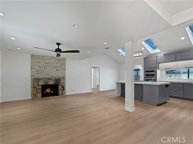 Detail Gallery Image 2 of 34 For 2815 E Coolidge, Orange,  CA 92867 - 5 Beds | 2 Baths