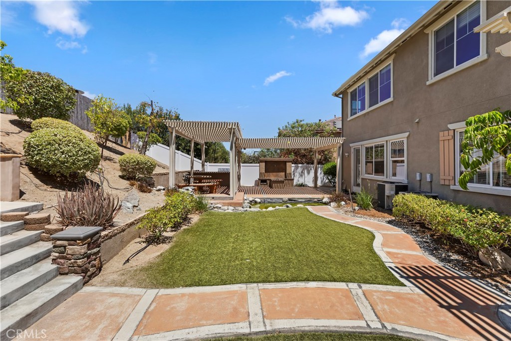 MLS #OC25133999 img 43