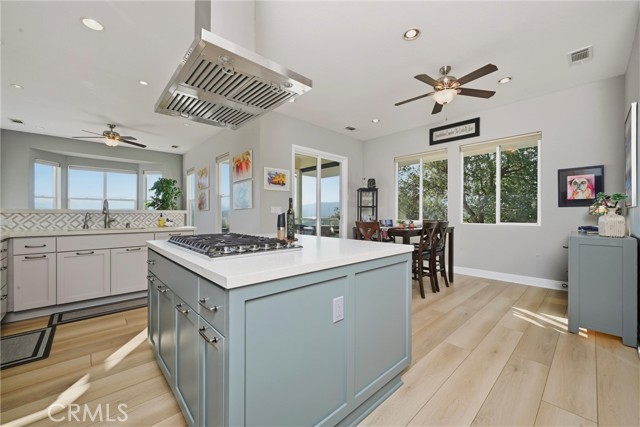 Image 18 of 72 For 18530 Glenwood Rd.