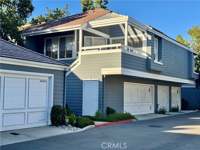 Detail Gallery Image 16 of 21 For 182 Westport, Newport Beach,  CA 92660 - 2 Beds | 2 Baths