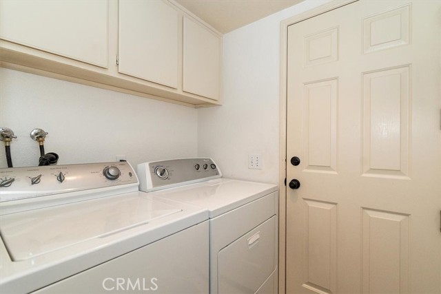 718 Cherry St, Corona CA: https://media.crmls.org/medias/20bd82c7-655e-491b-bdec-1ed38321f8ff.jpg