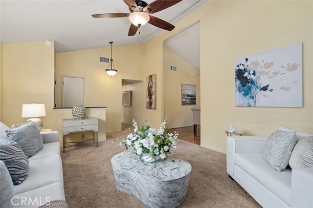 5615 Sultana Avenue, Temple City CA: https://media.crmls.org/medias/20be059a-9bcc-4b71-9567-4ecb95bac033.jpg