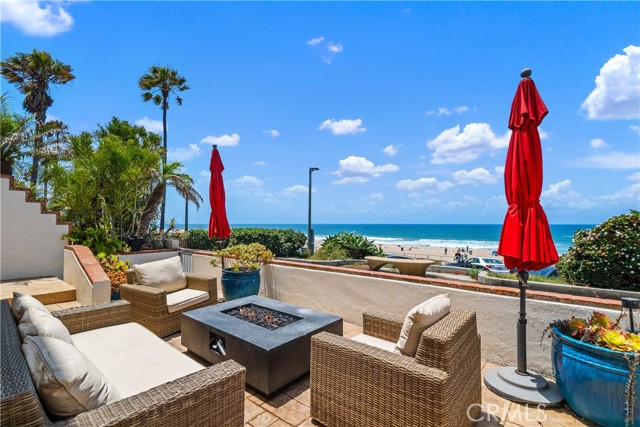 4314 The Strand, Manhattan Beach CA: https://media.crmls.org/medias/20be08c1-5220-4acf-8738-579459a51825.jpg