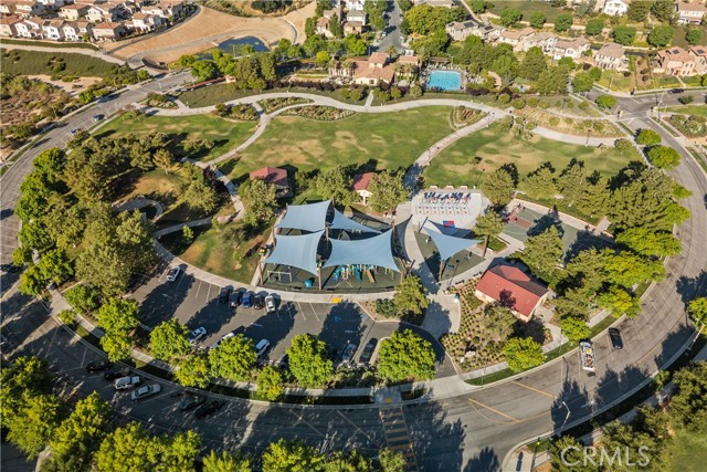 28251 N Via Sonata Drive, Valencia CA: https://media.crmls.org/medias/20be12c5-a6c3-4d82-bab6-377904efbe6d.jpg