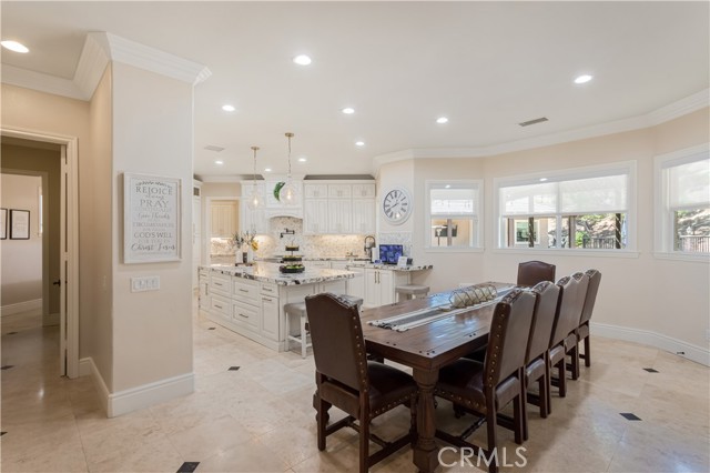 Detail Gallery Image 11 of 61 For 38580 Celine, Murrieta,  CA 92562 - 5 Beds | 6/1 Baths