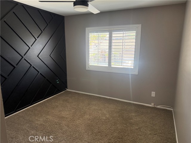 Detail Gallery Image 9 of 11 For 5586 Allendale Dr, Riverside,  CA 92507 - 4 Beds | 2/1 Baths
