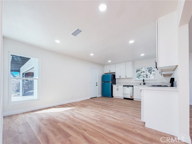 Detail Gallery Image 5 of 23 For 1634 Lantana, Pomona,  CA 91766 - 3 Beds | 2 Baths