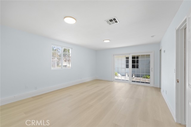 Detail Gallery Image 14 of 32 For 14032 Woodlawn Ave, Tustin,  CA 92780 - 4 Beds | 2 Baths