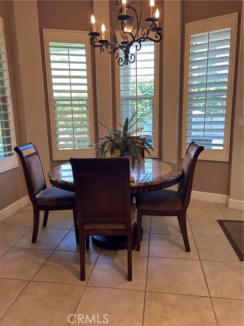 17 Bellisimo Court, Rancho Mirage CA: https://media.crmls.org/medias/20bf3a34-db85-4750-afa6-7e9bb01604c3.jpg
