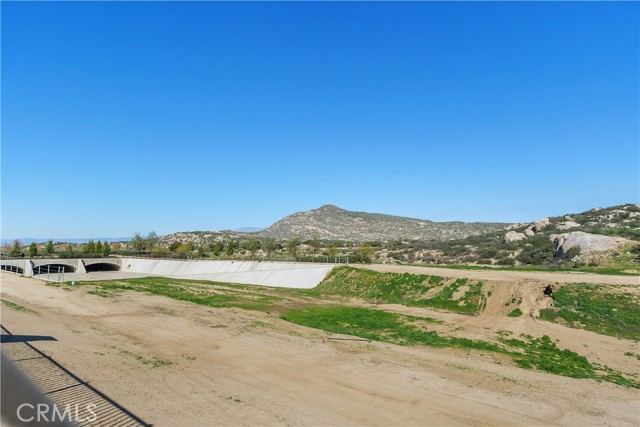 Detail Gallery Image 30 of 48 For 3056 Eveningcloud St, Hemet,  CA 92543 - 3 Beds | 2/1 Baths