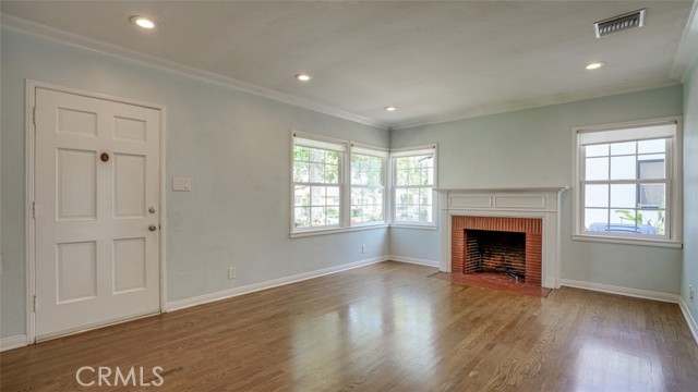 Detail Gallery Image 6 of 36 For 235 S Mariposa St, Burbank,  CA 91506 - 2 Beds | 1 Baths