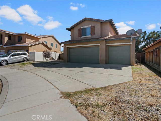 6 Bed Home for Sale in Victorville, California