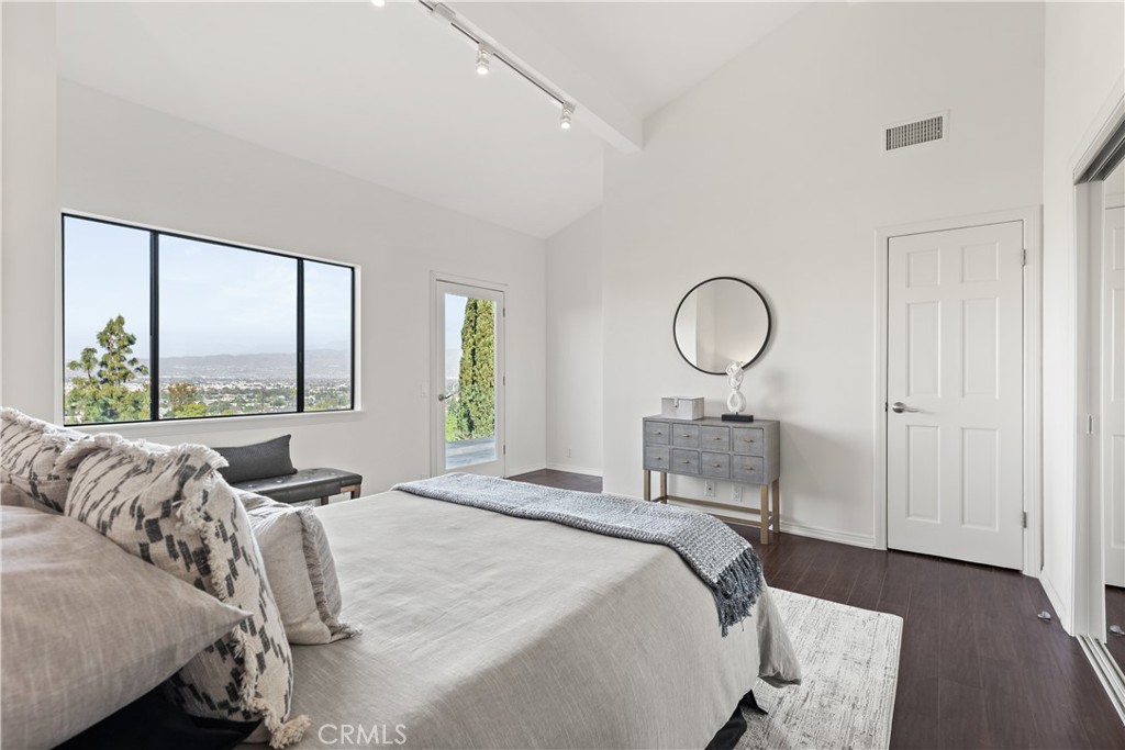 3622 Roberts View PlaceStudio City img 24