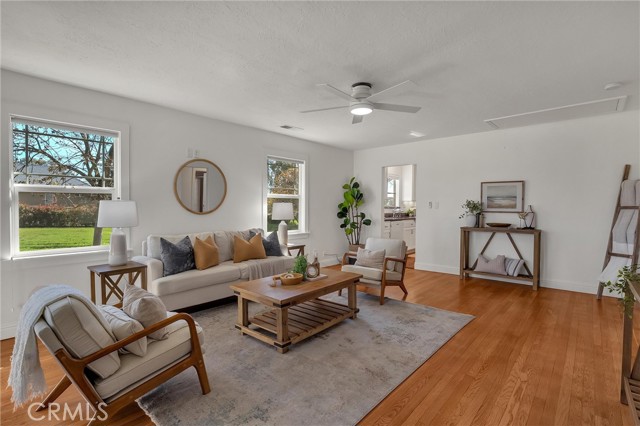 Detail Gallery Image 9 of 38 For 1139 12th St, Oroville,  CA 95965 - 3 Beds | 2 Baths