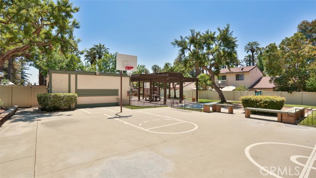 Detail Gallery Image 43 of 51 For 820 E Silver Maple, Azusa,  CA 91702 - 3 Beds | 2 Baths