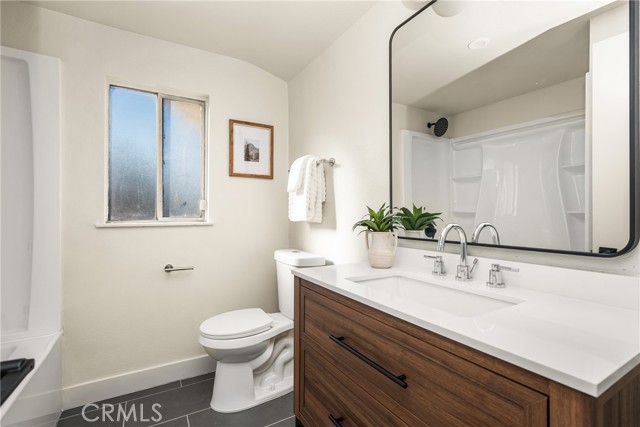 Detail Gallery Image 26 of 29 For 19010 Gunlock, Carson,  CA 90746 - 5 Beds | 3 Baths