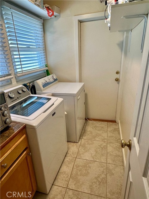Detail Gallery Image 11 of 14 For 281 Del Mar a,  Costa Mesa,  CA 92627 - 2 Beds | 1 Baths