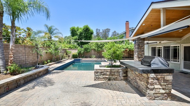 20931 Avenida Amapola, Lake Forest CA: https://media.crmls.org/medias/20c1c1c7-427e-4ca4-baae-08d17d06c0a9.jpg