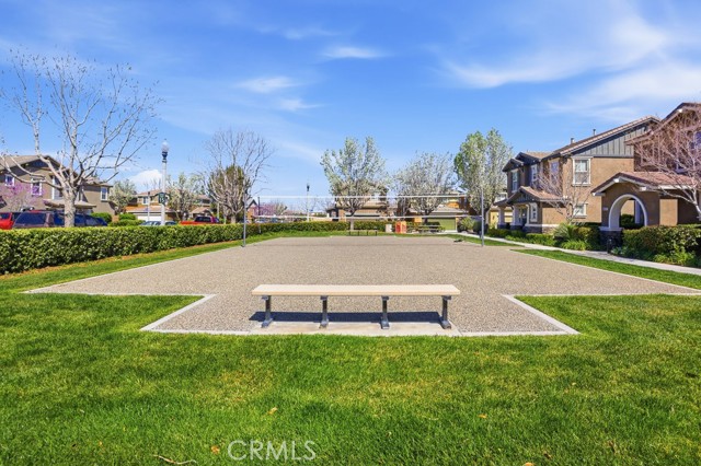 Detail Gallery Image 22 of 24 For 2676 Greenwood Ct, Palmdale,  CA 93550 - 3 Beds | 2/1 Baths