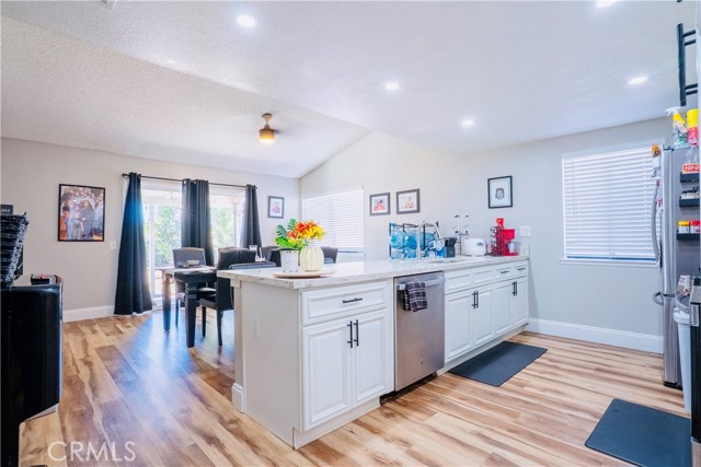 Detail Gallery Image 7 of 33 For 15143 Jacquetta, Moreno Valley,  CA 92551 - 3 Beds | 2 Baths