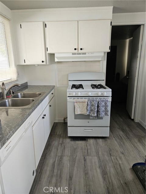 Detail Gallery Image 5 of 13 For 3825 Valley Blvd #25,  Walnut,  CA 91789 - 2 Beds | 2 Baths