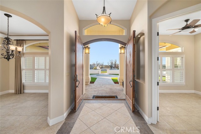 5495 Vista Serrano, Paso Robles CA: https://media.crmls.org/medias/20c380ff-415c-495b-ad9f-935978b0cb00.jpg