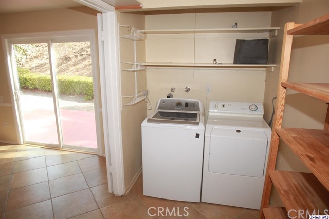 3 Bed Home for Sale in Encino, California