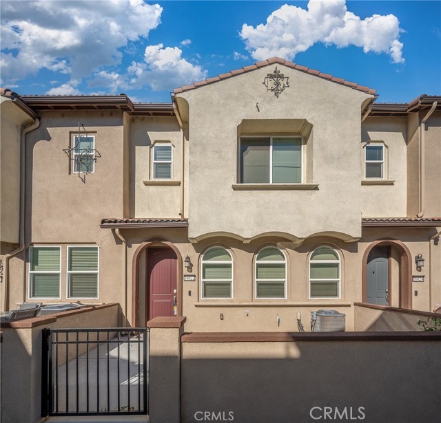 16022 Voyager Avenue, Chino CA: https://media.crmls.org/medias/20c4e8c0-9b5e-4633-92a0-ab3f01751c74.jpg