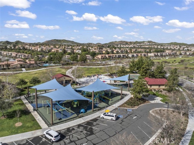 Detail Gallery Image 17 of 20 For 28649 Jardineras Dr, Valencia,  CA 91354 - 3 Beds | 3 Baths