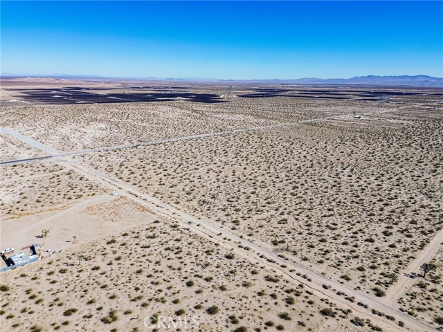 Detail Gallery Image 4 of 40 For 19190 Richardson Rd, Adelanto,  CA 92301 - – Beds | – Baths