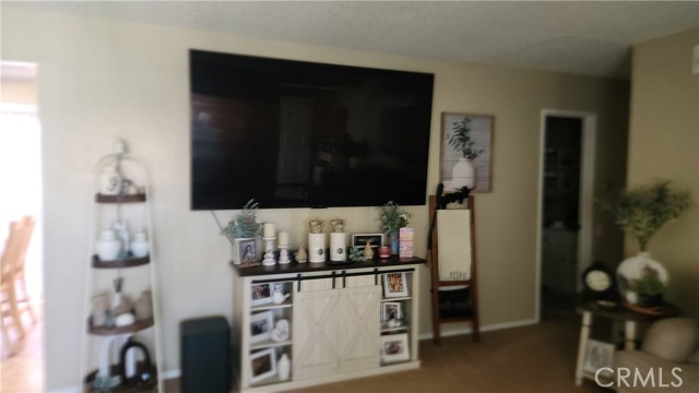 Detail Gallery Image 27 of 35 For 414 Nobel Ave, Santa Ana,  CA 92707 - – Beds | – Baths