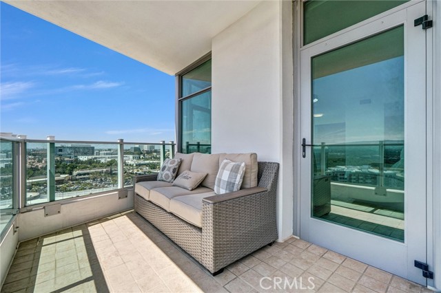 Detail Gallery Image 16 of 57 For 3131 Michelson Dr #1504,  Irvine,  CA 92612 - 3 Beds | 2/1 Baths