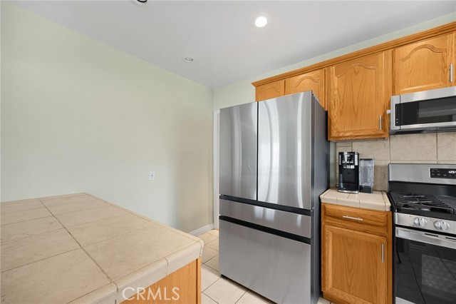 Detail Gallery Image 17 of 34 For 8158 Poinsettia Dr, Buena Park,  CA 90620 - 3 Beds | 2/1 Baths