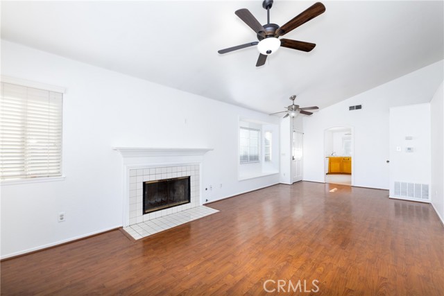 Detail Gallery Image 6 of 30 For 11194 Alencon, Rancho Cucamonga,  CA 91730 - 3 Beds | 2 Baths