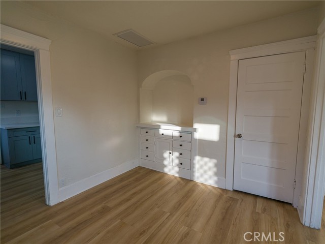 Detail Gallery Image 6 of 16 For 3453 Estrada, Los Angeles,  CA 90023 - – Beds | – Baths