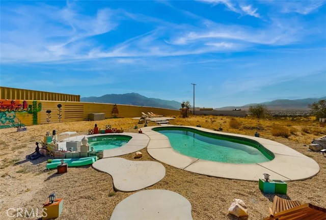 14991 Mcgarger Road, Desert Hot Springs CA: https://media.crmls.org/medias/20ca78f6-7d8a-47f5-b3a5-911e7058a401.jpg