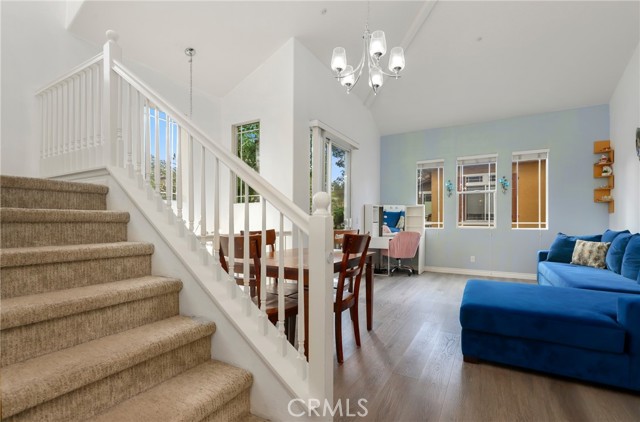 Image 20 of 16 For 33 Chadron  