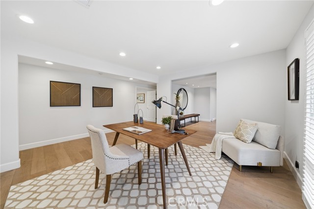 Detail Gallery Image 5 of 68 For 900 Paloma Pl, Fullerton,  CA 92835 - 6 Beds | 3/1 Baths