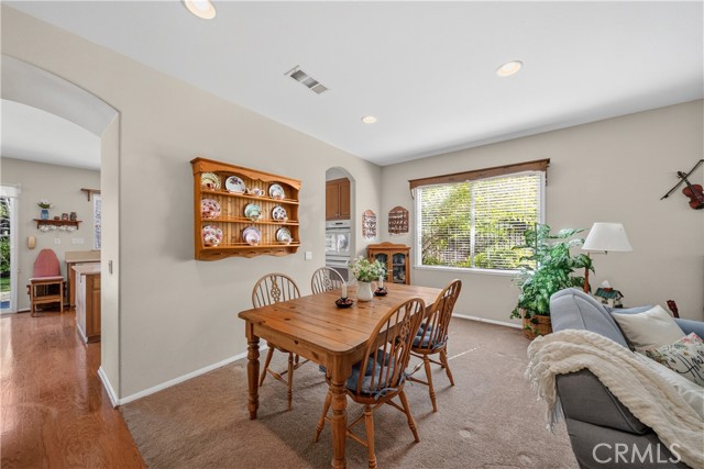 Detail Gallery Image 16 of 68 For 22262 Trinity Pl, Saugus,  CA 91390 - 5 Beds | 3 Baths